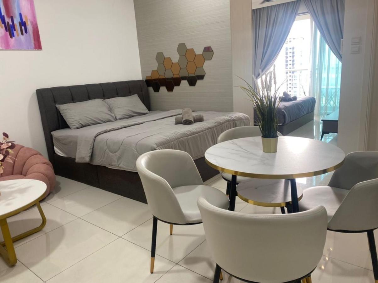 Teega Suites, Puteri Harbour, Iskandar Puteri Nusajaya  Exterior foto